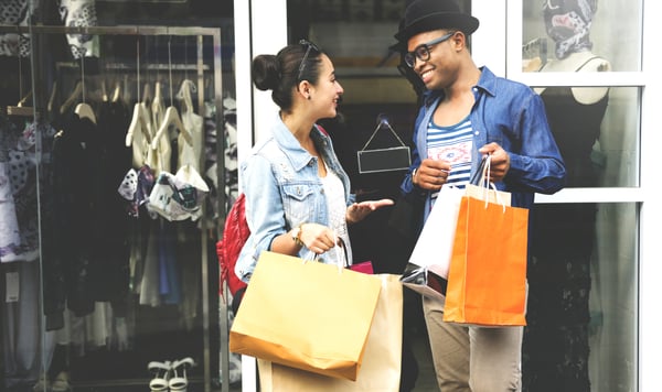 Couple-Shopping