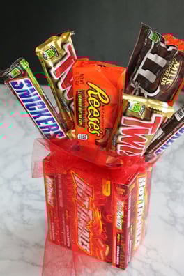 DIY Candy Bouquet for Valentine's Day DIY Candy Bouquet for Valentine's Day